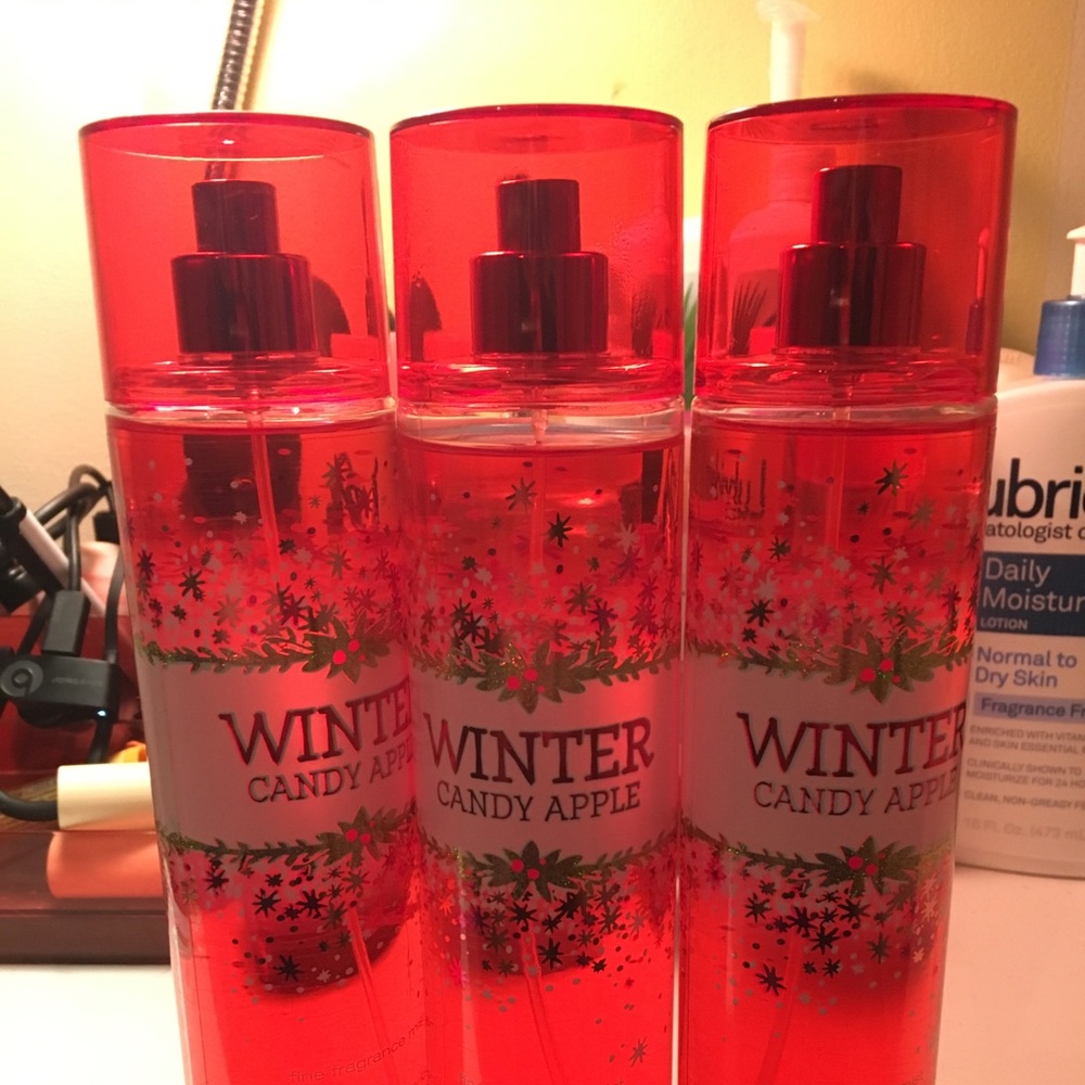 Bath and body works winter candy apple body mist